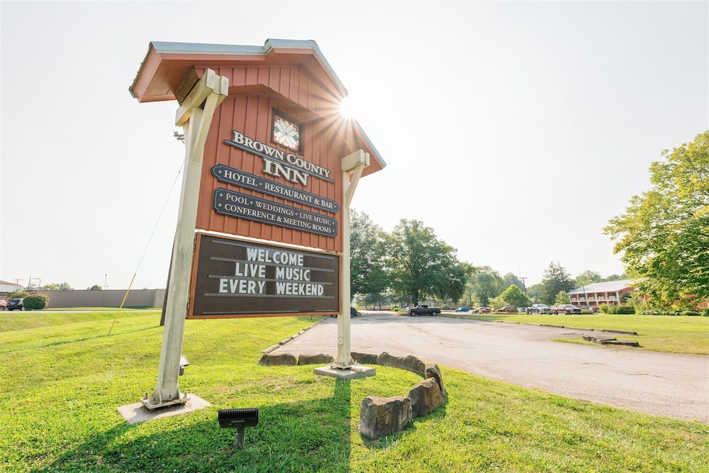 Brown County Inn - photo 55