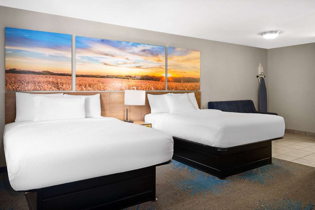Days Inn by Wyndham Ardmore - photo 23