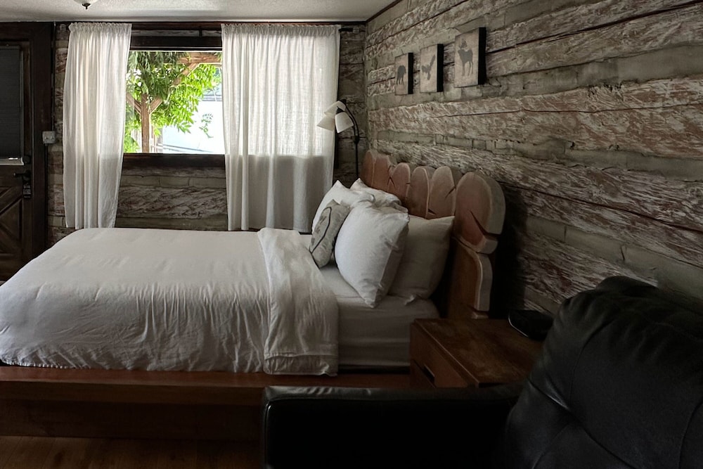 Paradise Village Hotel - photo 43