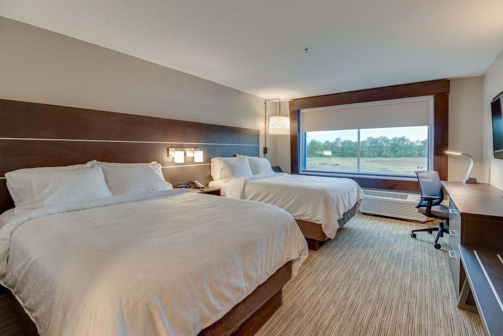 Holiday Inn Express & Suites Union City by IHG - photo 13