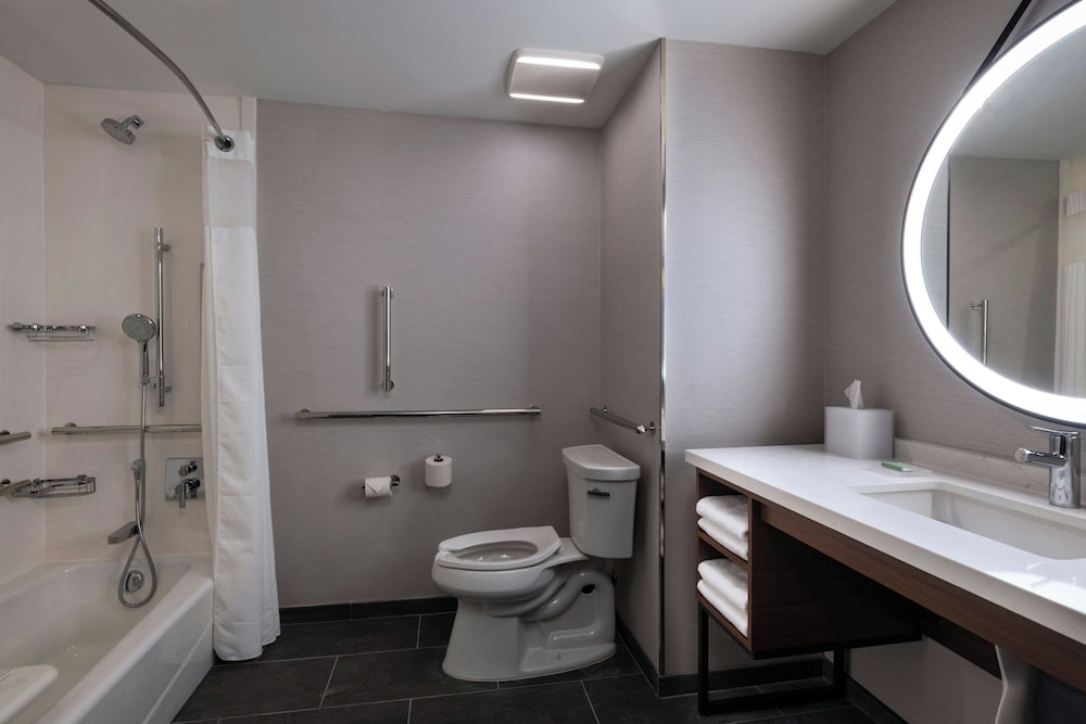 Courtyard by Marriott Austin Dripping Springs - photo 16