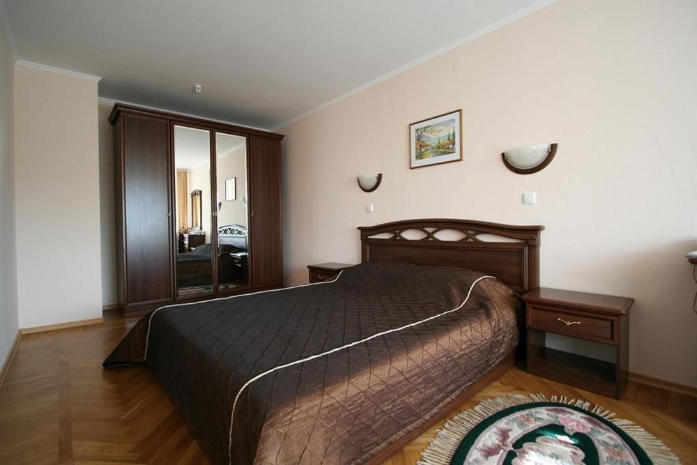 Moskva Hotel — Simferopol — photo 4