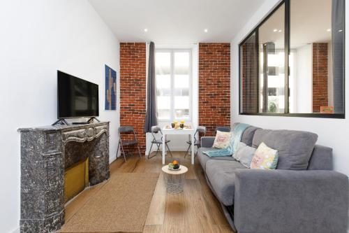 L'elegant Yourhosthelper - carbon neutral hotel in Cannes