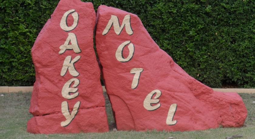 Oakey Motel — Oakey