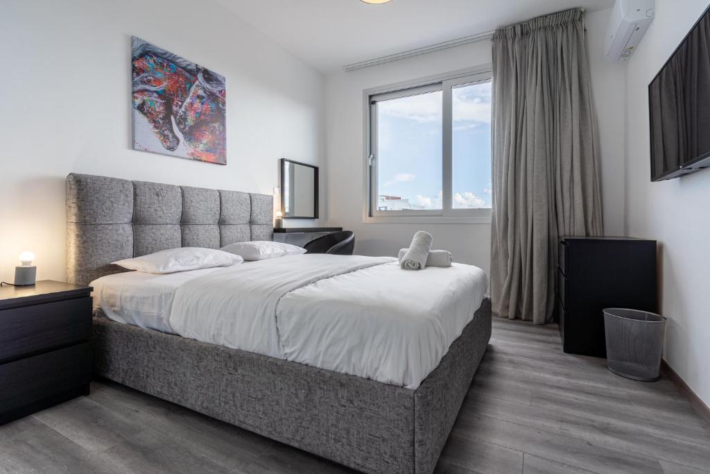 Sunflower 1 Bedroom Apartment in Larnaca