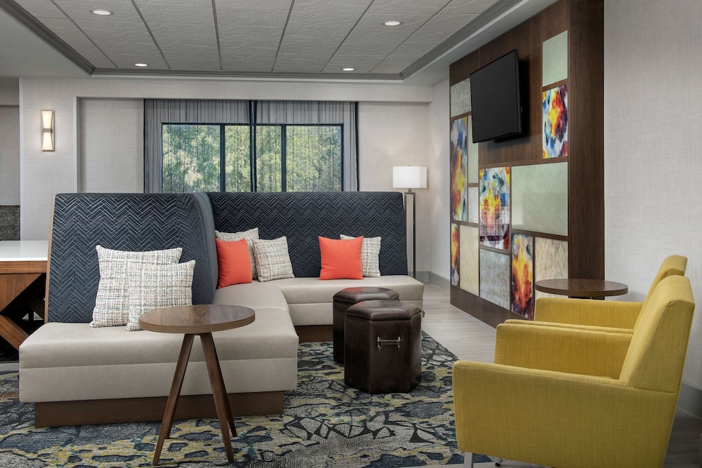 Hampton Inn Duncan - photo 6