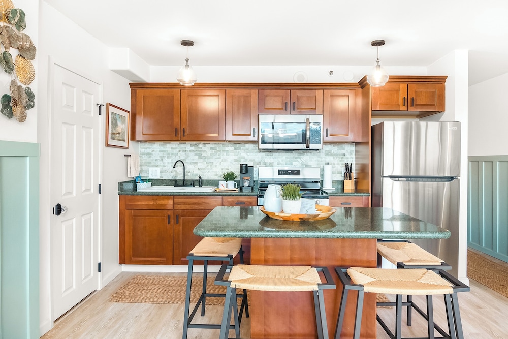 Sea Shore Vibes in 1br W Mountain Views - photo 41