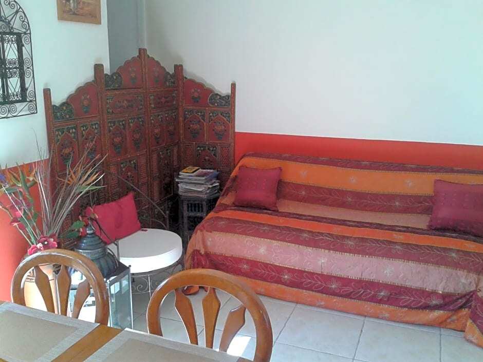 Aux Amandiers - carbon neutral hotel in Frejus