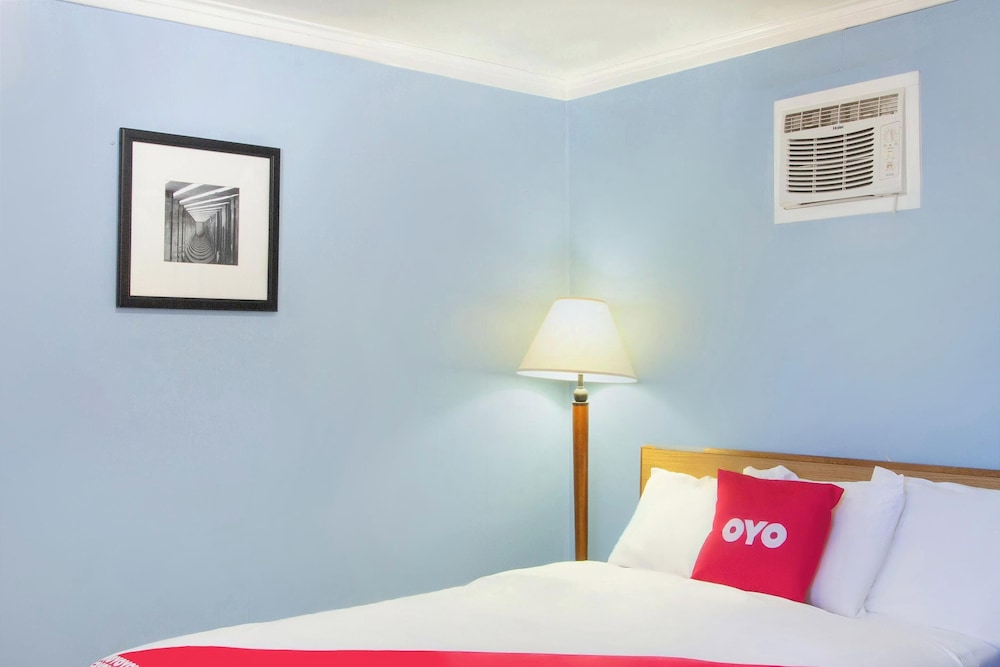OYO Hotel Wilkes Barre East - photo 3