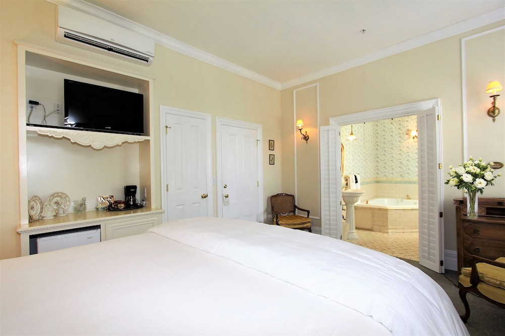 Napa Inn - photo 18