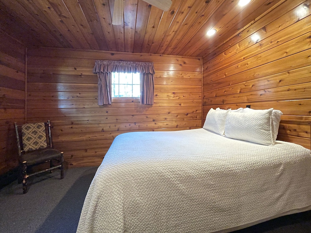 Mountain Springs Lake Resort - photo 40