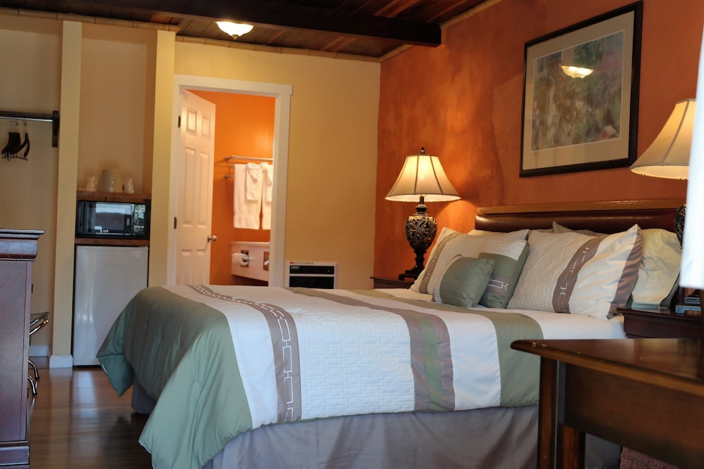 Coast Inn and Spa Fort Bragg - photo 39