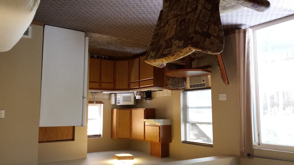 Riverfront Motel - photo 46