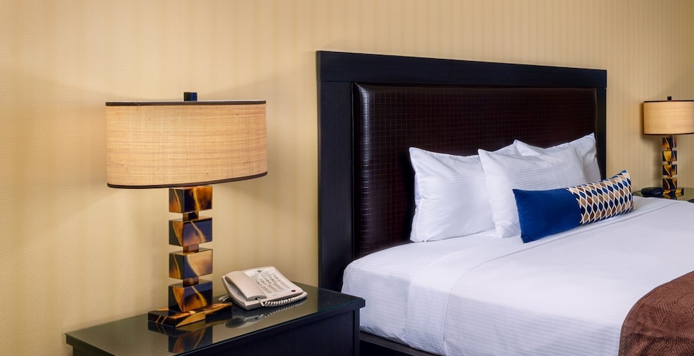 Boulder Station Hotel and Casino - photo 7