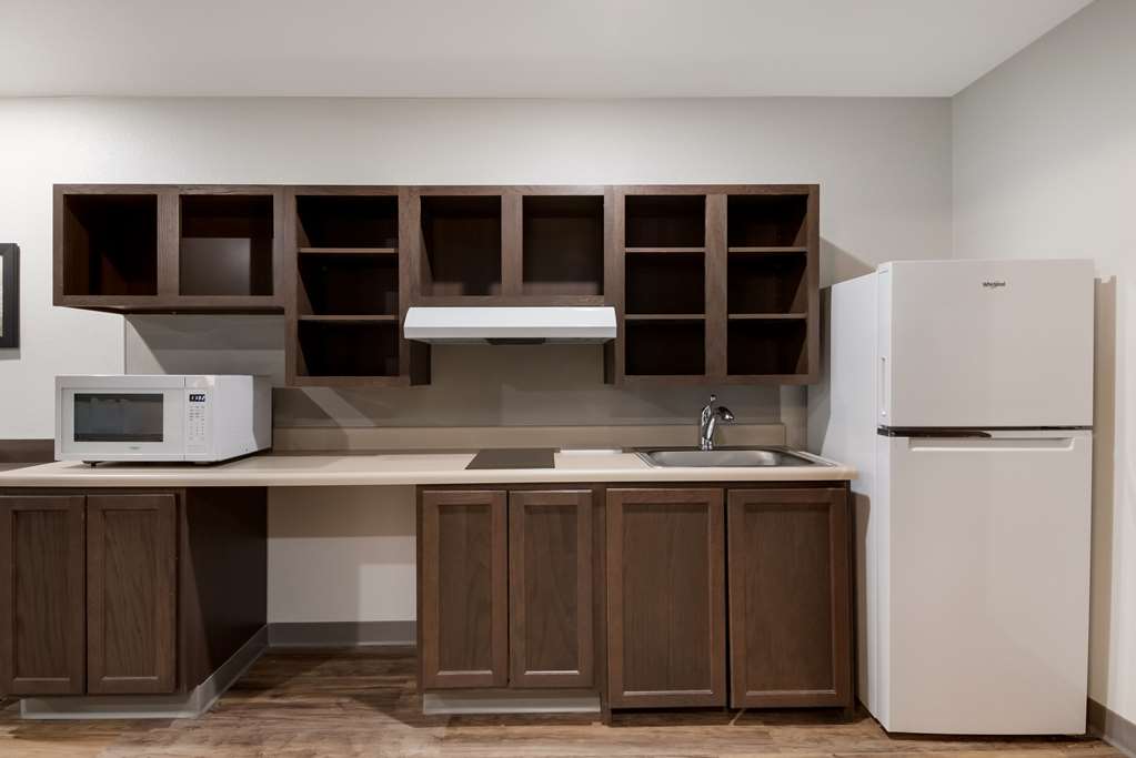 WoodSpring Suites San Antonio UTSA Medical Center - photo 15
