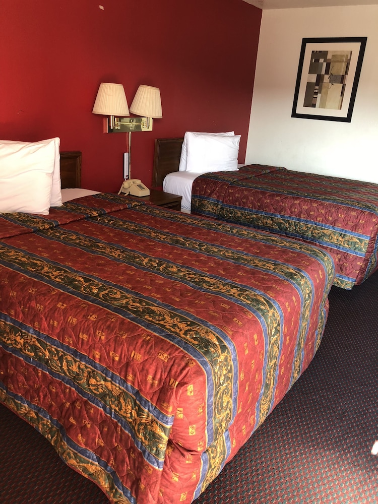 Rexdale Inn - photo 20