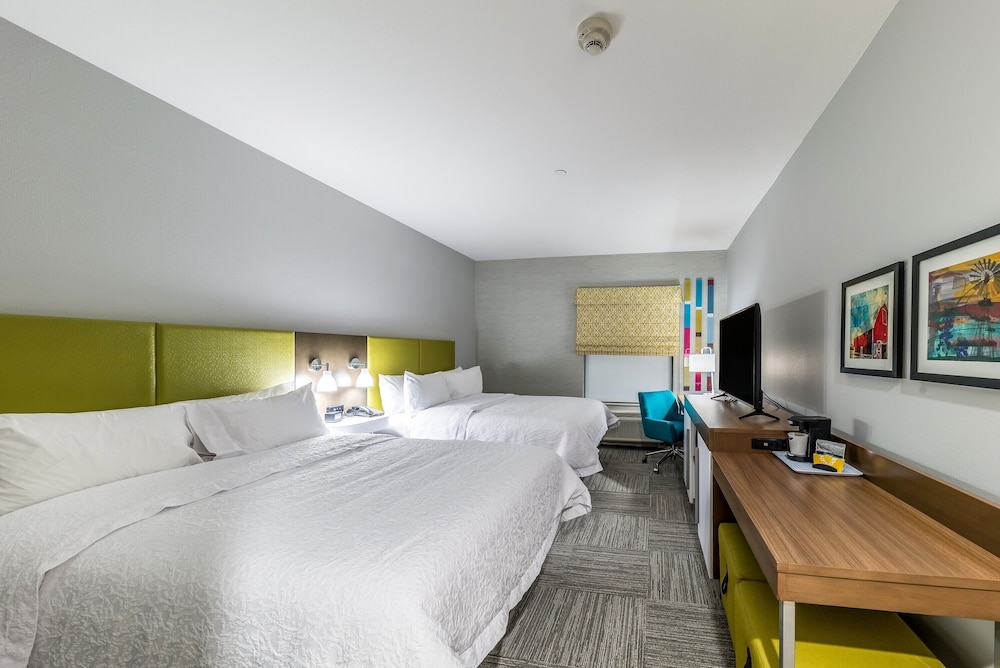 Hampton Inn & Suites Tulsa Woodland Hills 71st Memorial - photo 7