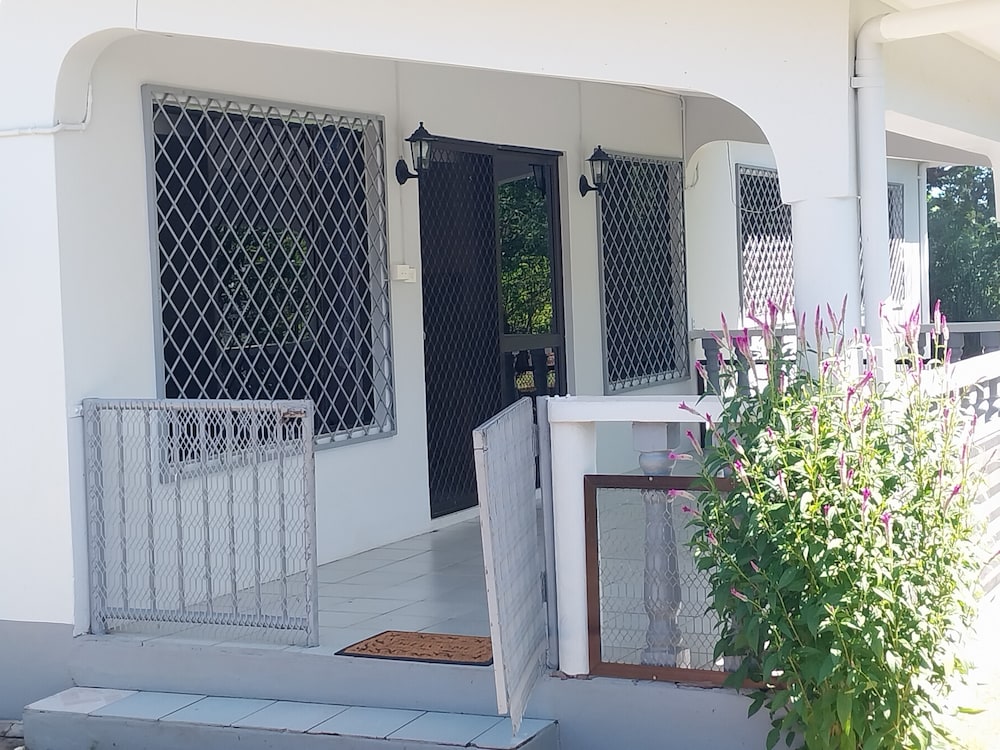 Ben’s Fiji Private Accommodation Gateway Escape in Nadi, Fiji