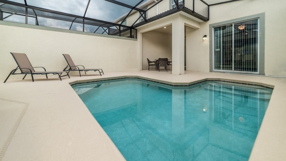 Grhdog9037 Champions Gate Resort 4 Bed 3 Baths Townhouse - photo 12