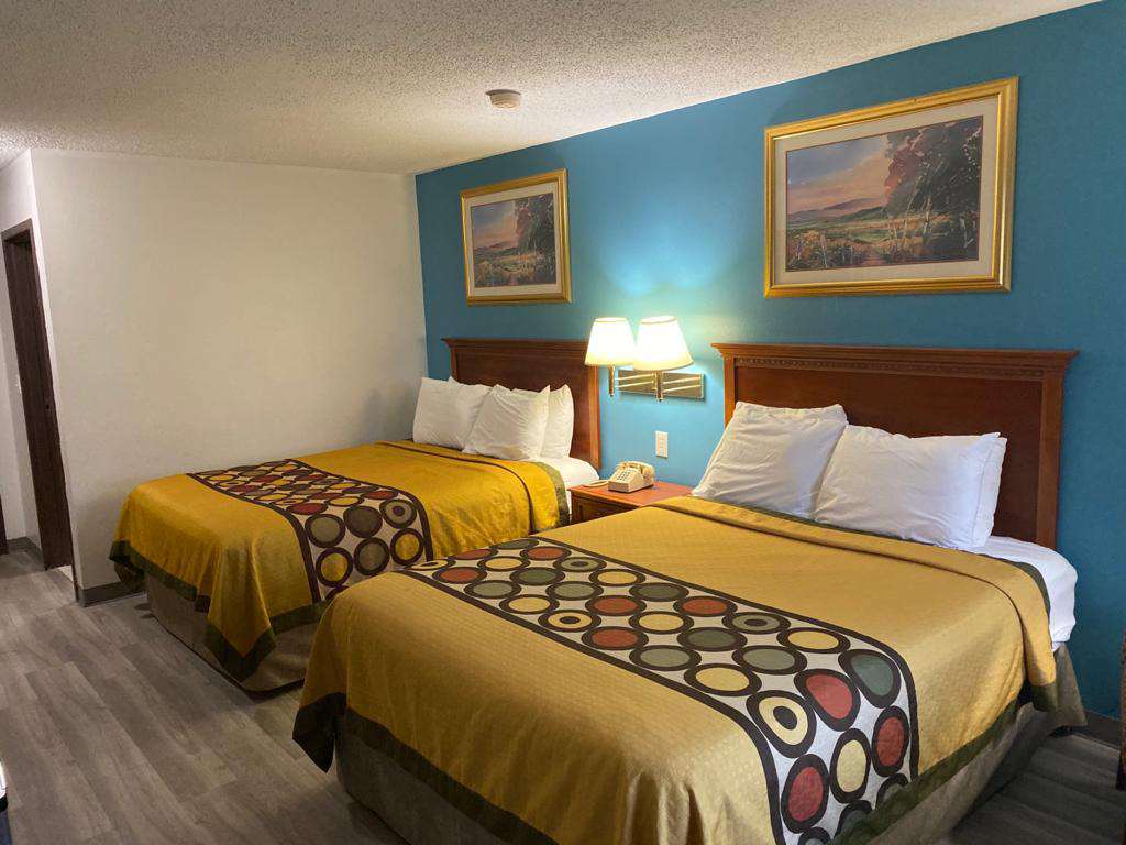 Americas Best Value Inn West Frankfort - photo 22