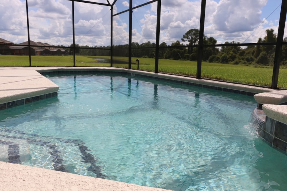 7BR 4.5BA Home in Emerald Island Resort by CV 2708 - photo 22