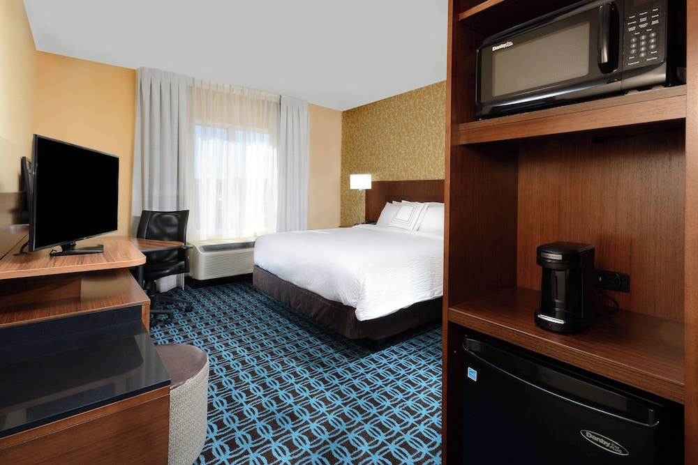 Fairfield Inn & Suites by Marriott Raleigh Capital Blvd. I 540 - photo 21