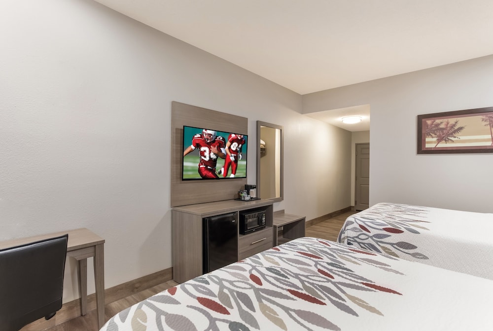 Red Roof Inn & Suites Corbin - photo 13