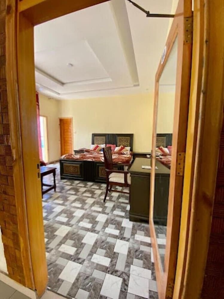 Sun Shine Hotel and Restaurant in Saidu Sharif, Pakistan