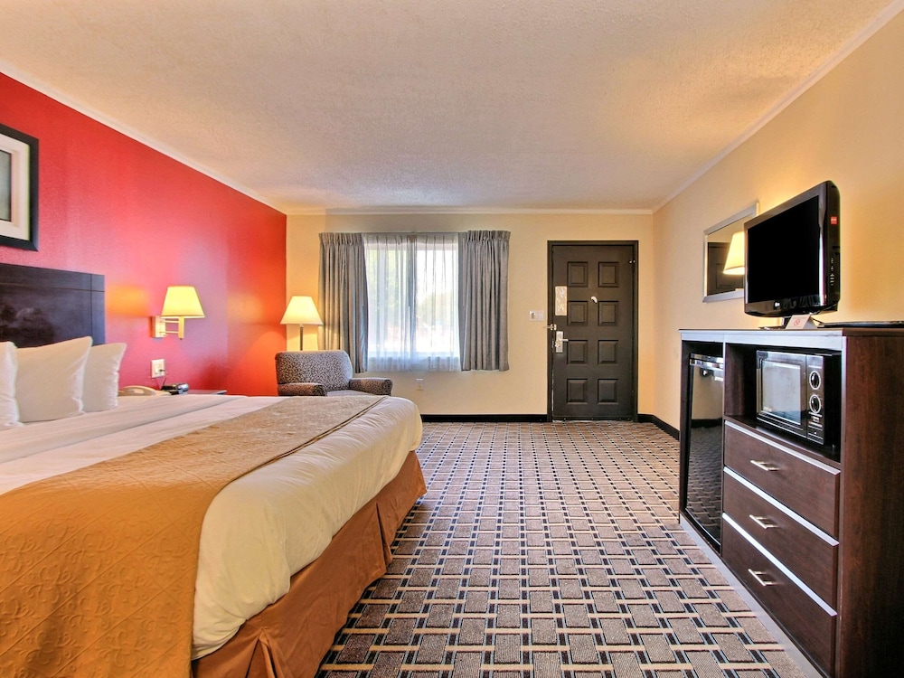 Quality Inn & Suites Millville - photo 7