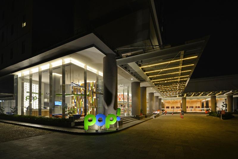 Pop Hotel Solo — hotel in Surakarta