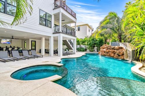 Shore is Something 129 in Sarasota, United States