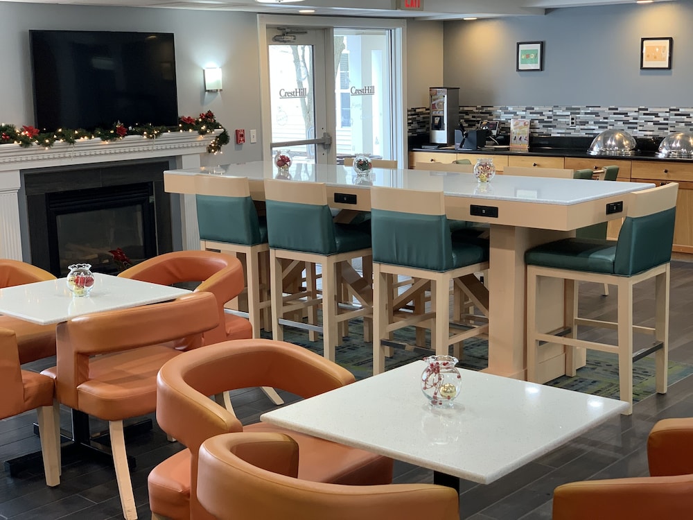 Cresthill Suites Syracuse - photo 3