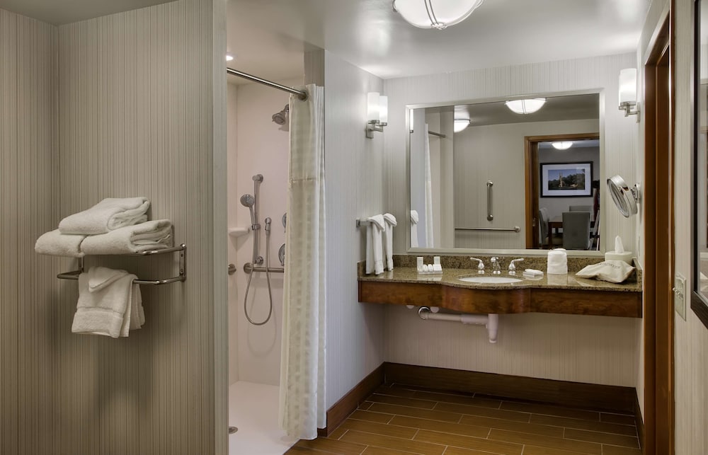Hilton Garden Inn Durham University Medical Center - photo 26