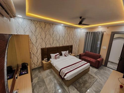 Hotel Atithi Food Village — Etawah