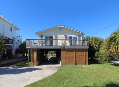 Stilted Views in Folly Beach, United States