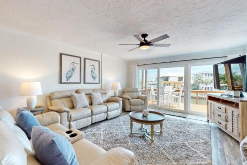 Happy Harbour - carbon neutral hotel in Destin