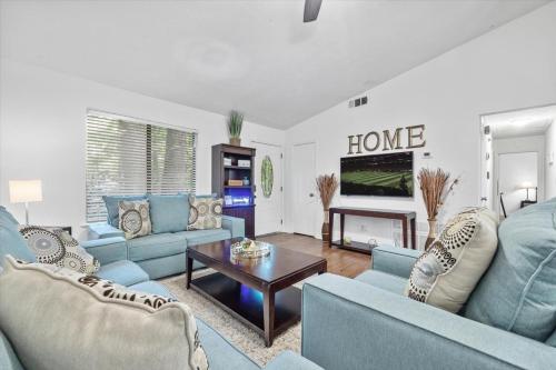 Spacious Alpharetta 3bedroom Home — 4-Star Luxury Hotel in Alpharetta, United States