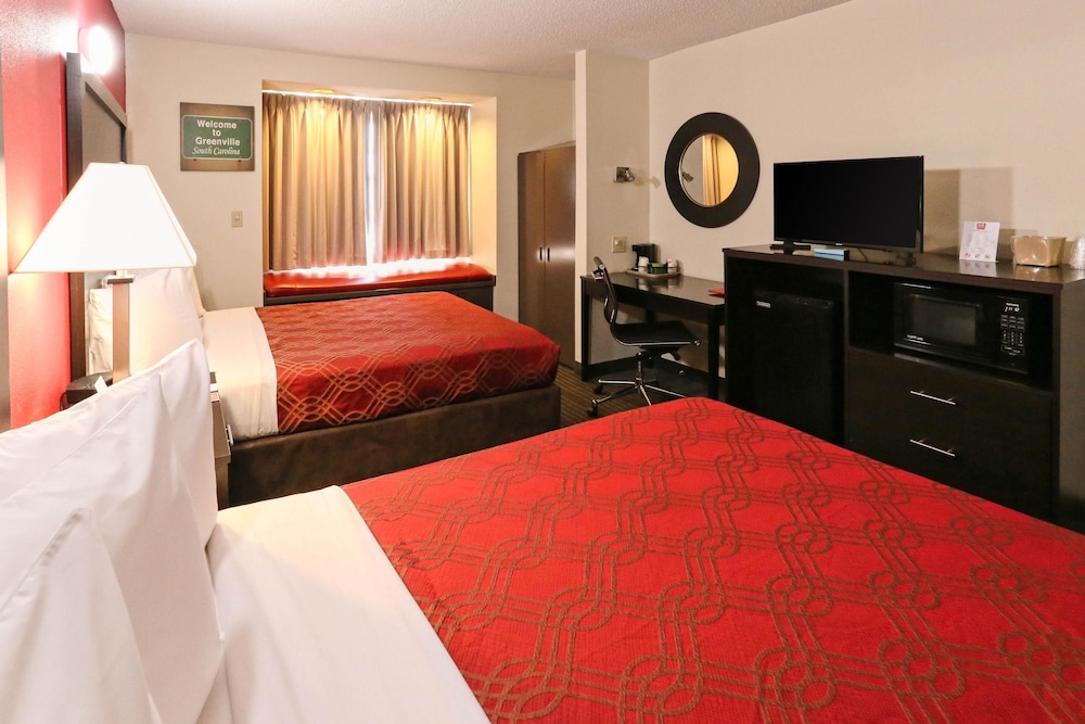 Greenville Pelham Inn by IHG - photo 18