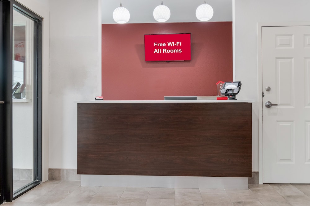 Red Roof Inn Houston Spring North - photo 3