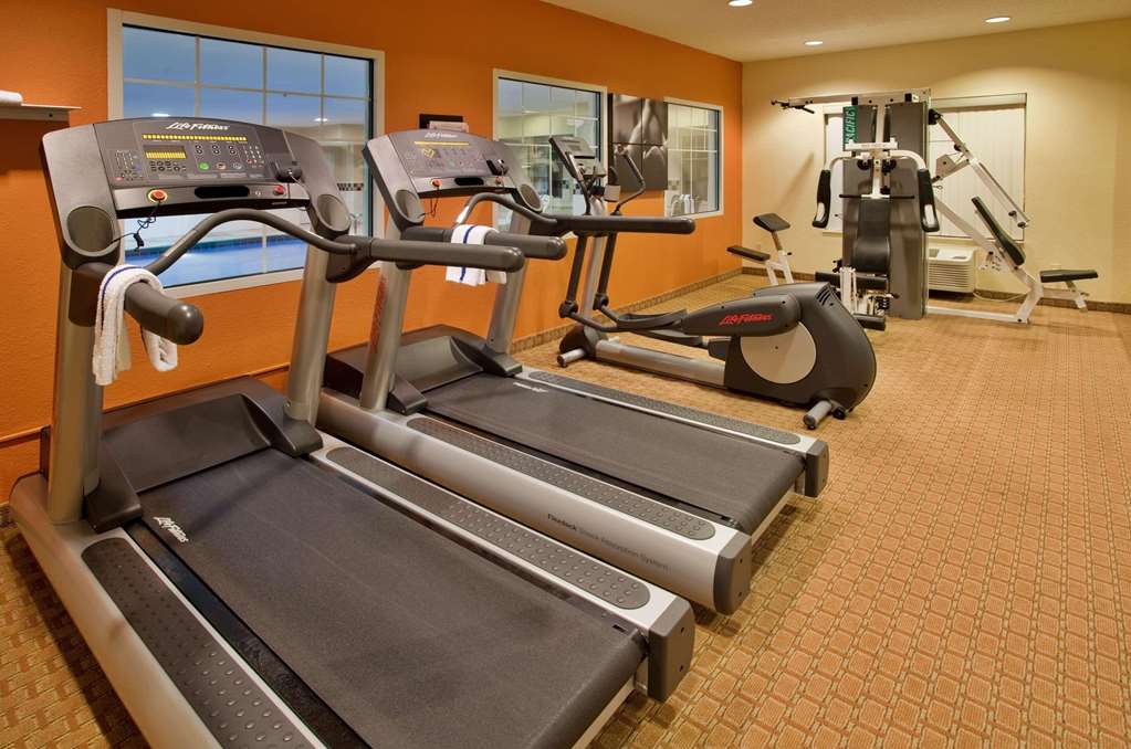 Country Inn & Suites by Radisson Bloomington Normal West IL - photo 15