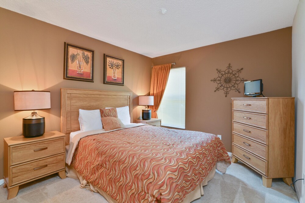 Shooting Star Family friendly 4 bed pool home on Emerald Island Resort close to Disney World - photo 6