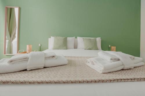 Rofesi Apartment — 4-Star Luxury Hotel in Trieste, Italy