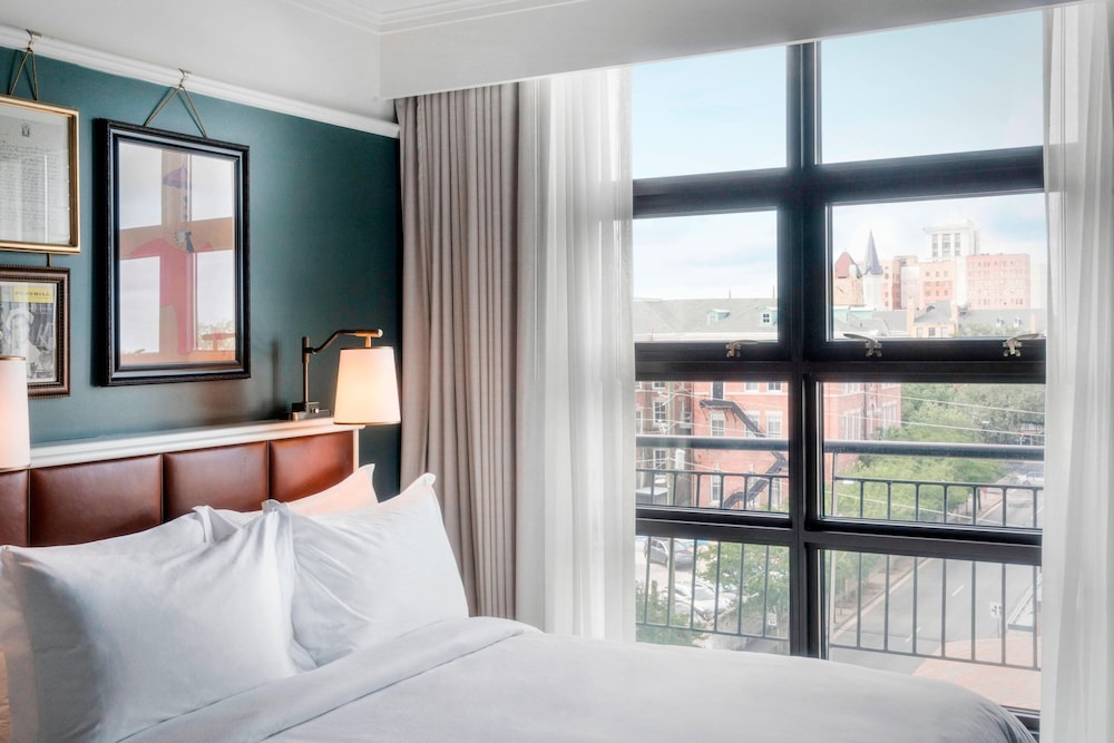Perry Lane Hotel A Luxury Collection Hotel Savannah - photo 19