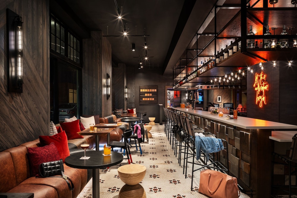 Moxy Springfield Downtown — Springfield — photo 3