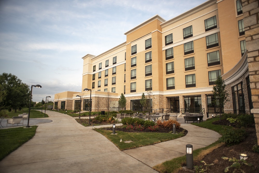 Holiday Inn & Suites Joliet Southwest by IHG - photo 11