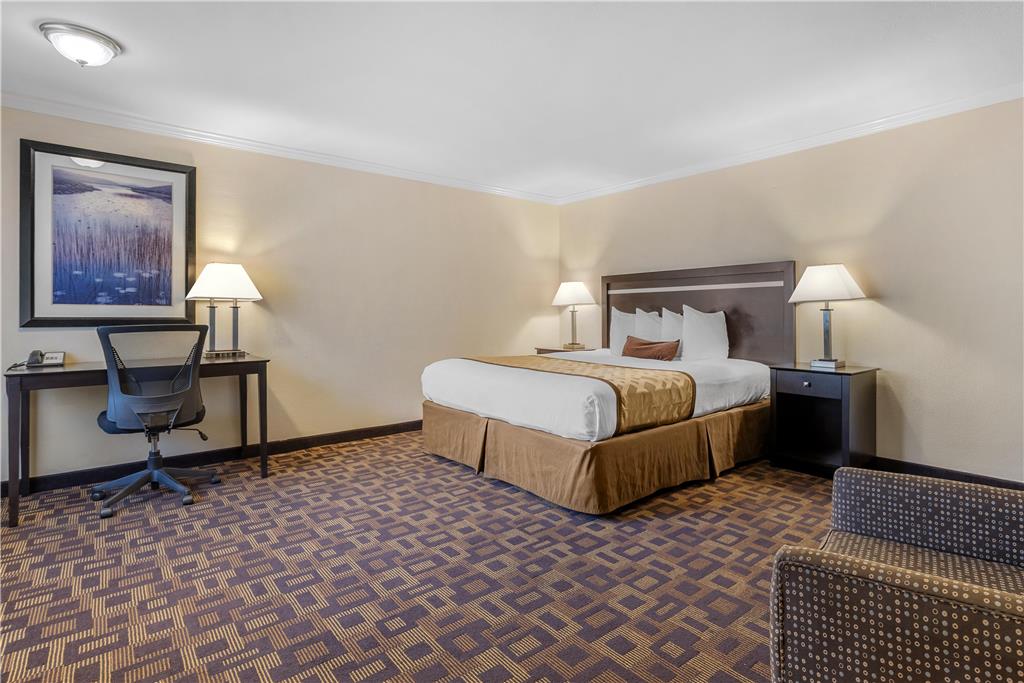 Best Western Plus Inn of Hayward - photo 30