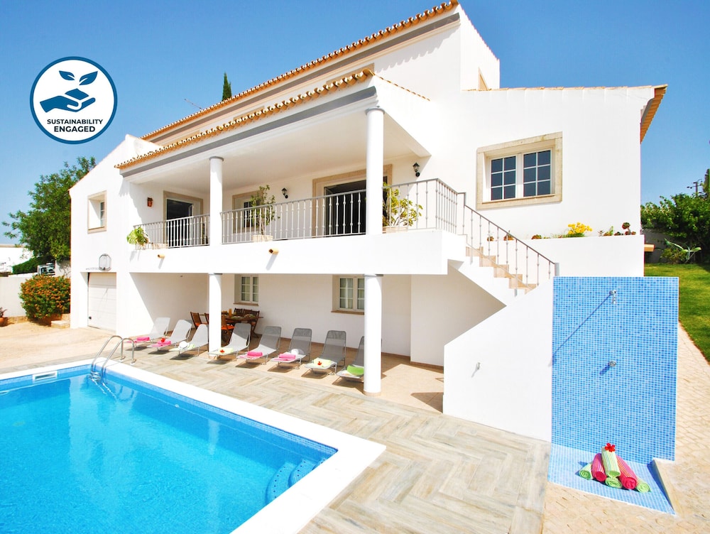 Villa Toscana — 4-Star Luxury Hotel in Albufeira, Portugal