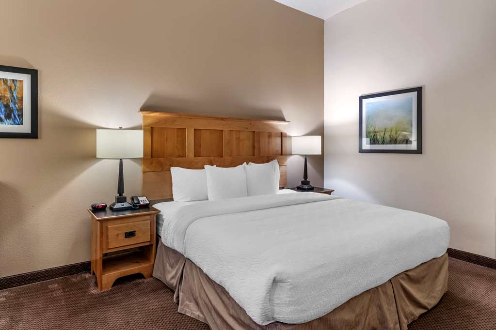Best Western Brighton Inn - photo 17