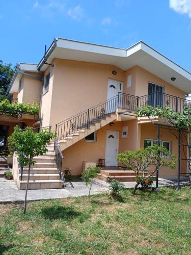 Apartmani Bisser in Sutomore, Montenegro