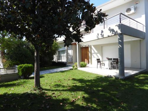 Lora's House — 4-Star Luxury Hotel in Trikala, Greece